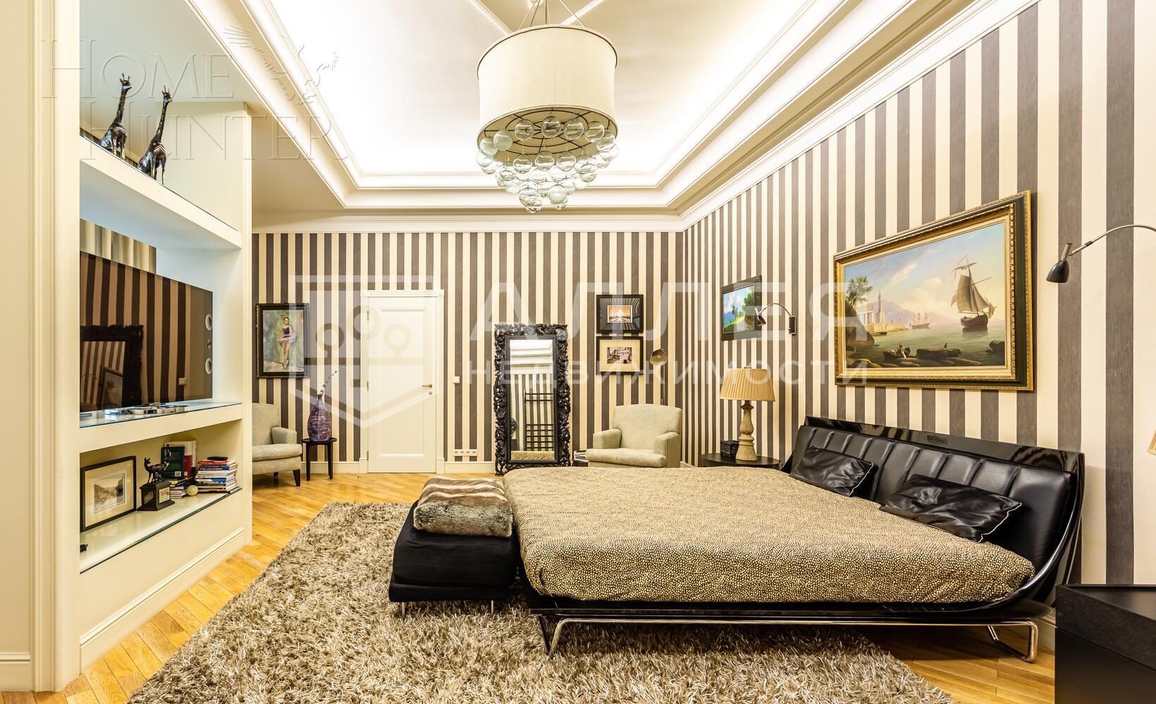 3-этажный коттедж 650 м² с отделкой