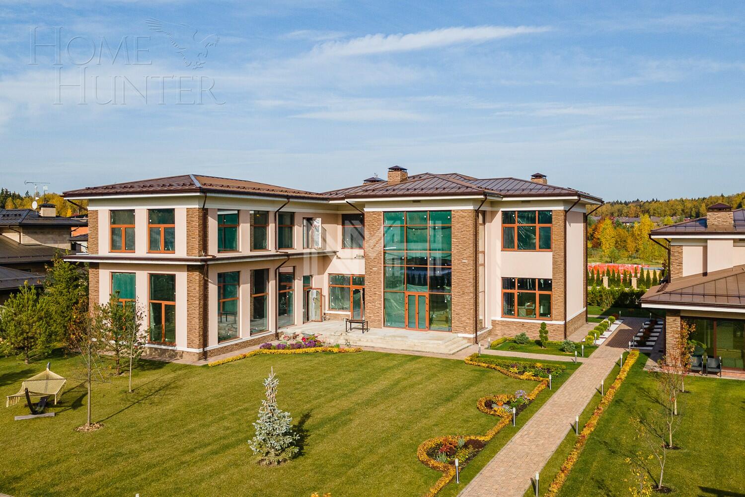 2-этажный коттедж 700 м² без отделки