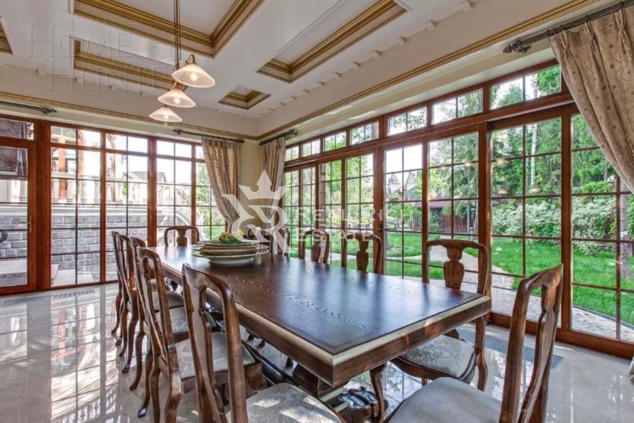 2-этажный коттедж 1 260 м² с отделкой