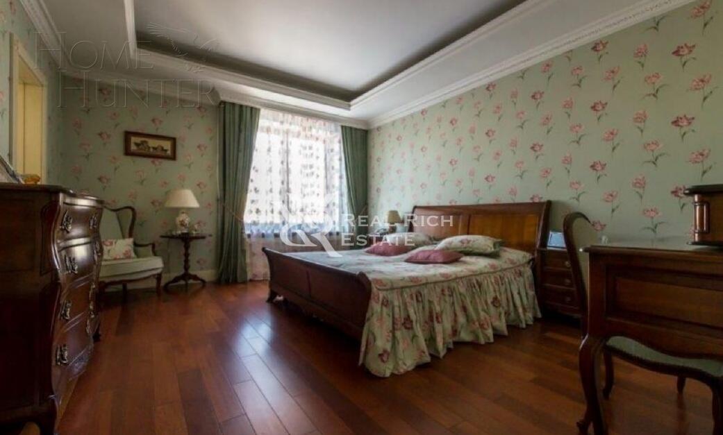 2-этажный коттедж 650 м² с отделкой