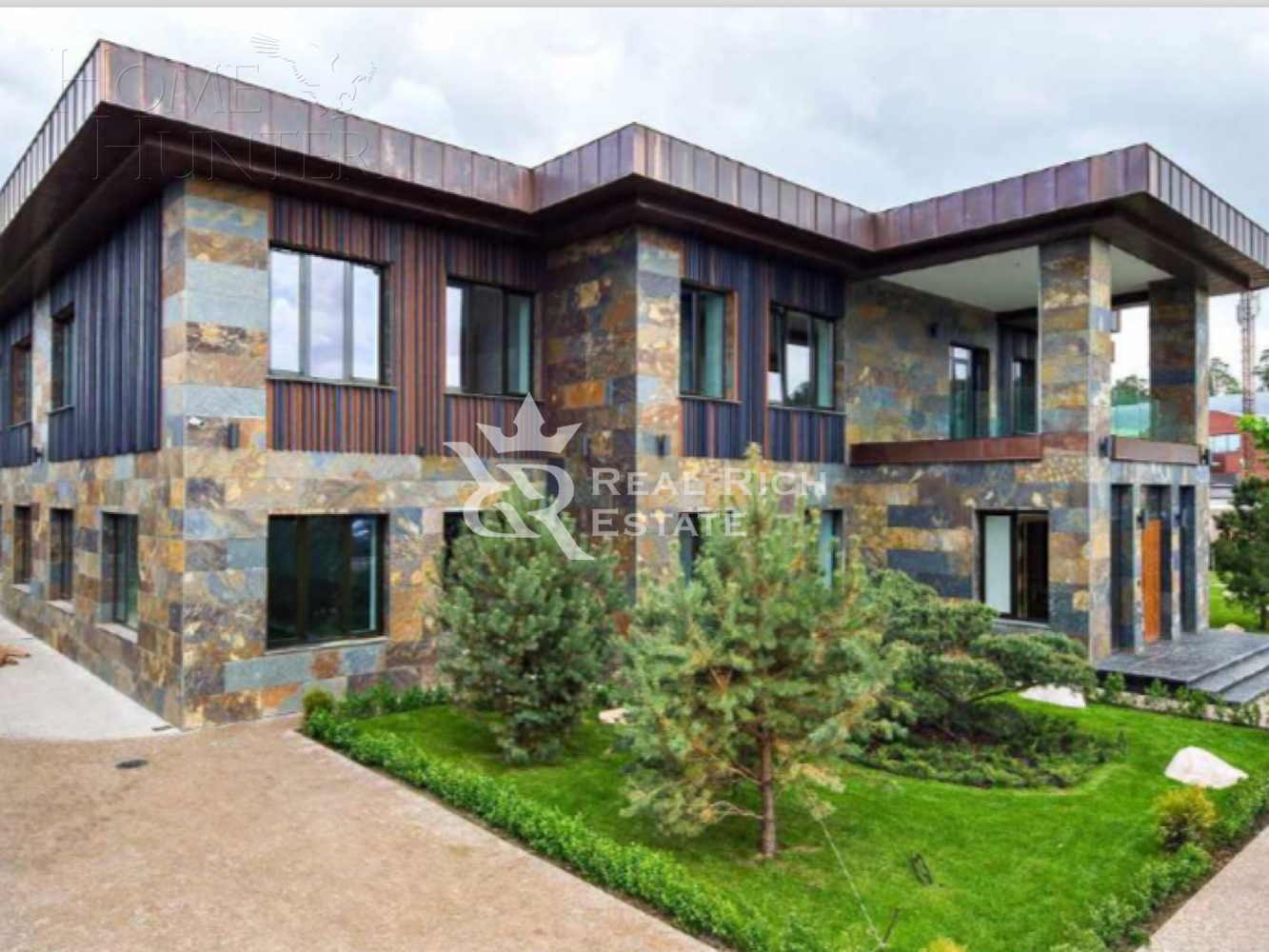 2-этажный коттедж 1 365 м² с отделкой