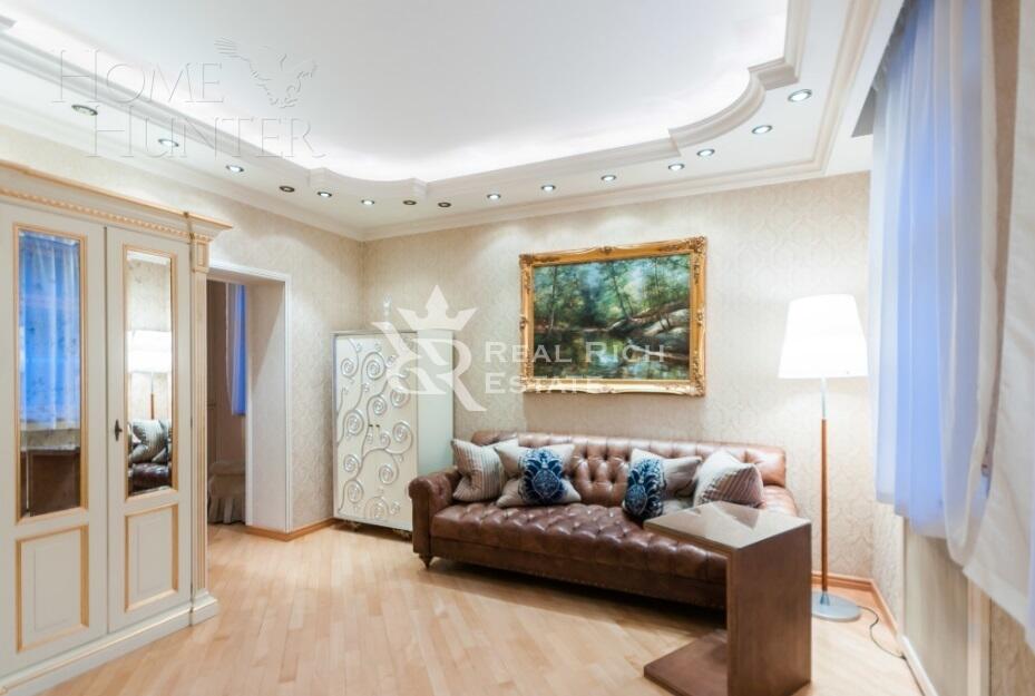 2-этажный коттедж 600 м² с отделкой