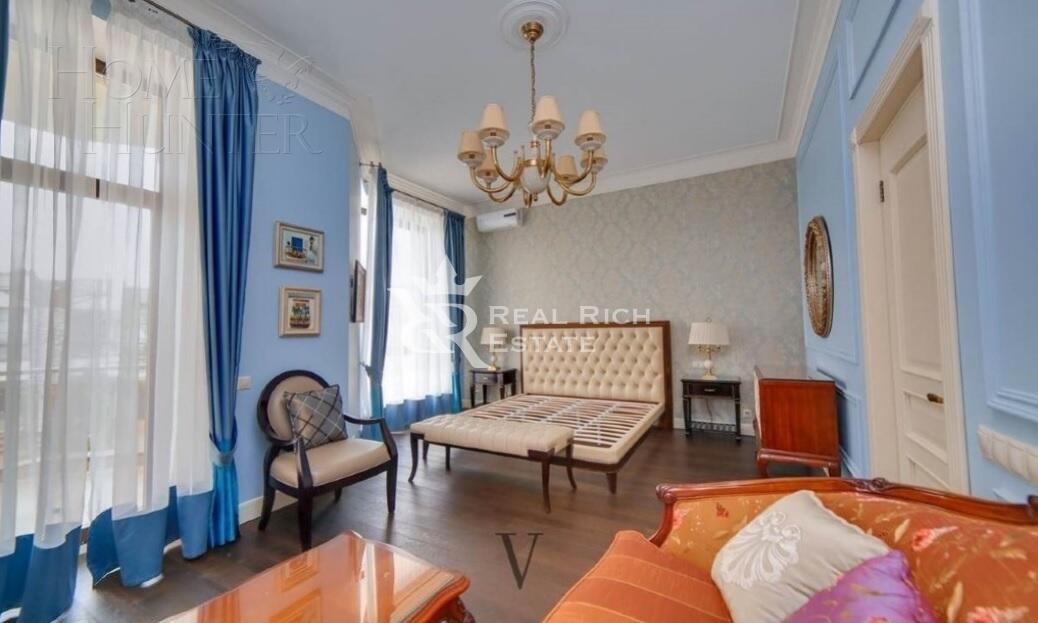 2-этажный таунхаус 220 м² с отделкой