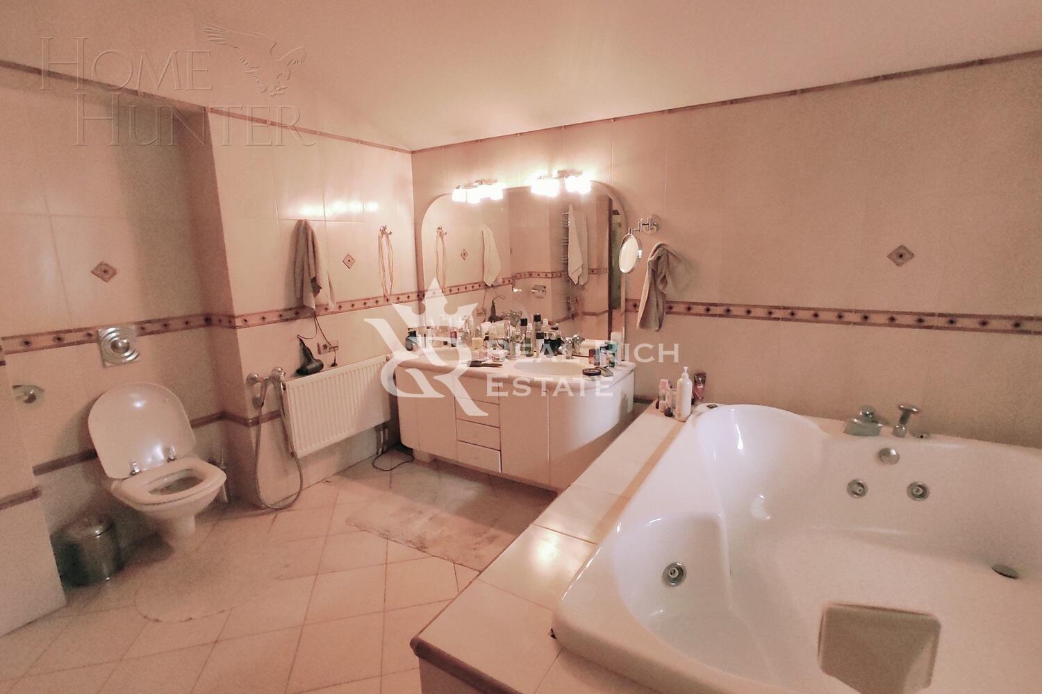 2-этажный коттедж 462 м² с отделкой