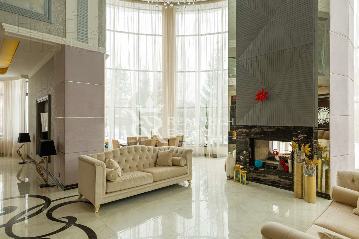 3-этажный коттедж 768 м² с отделкой