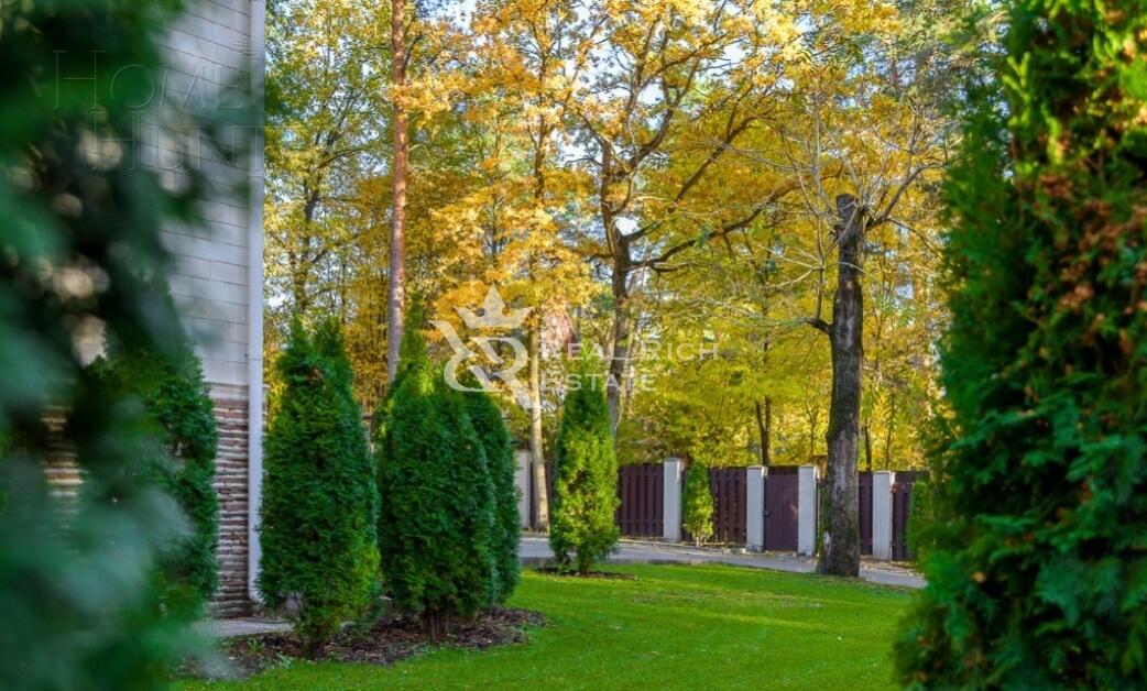 2-этажный коттедж 700 м² с отделкой