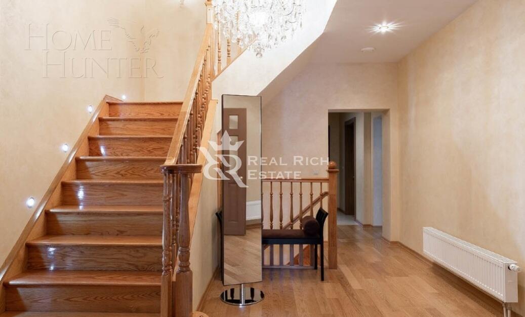 2-этажный коттедж 380 м² с отделкой