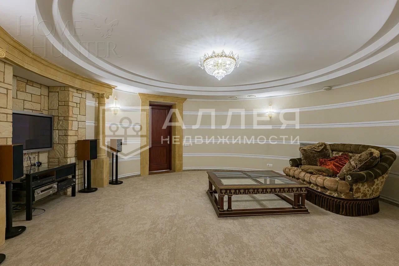 2-этажный коттедж 1 250 м² с отделкой