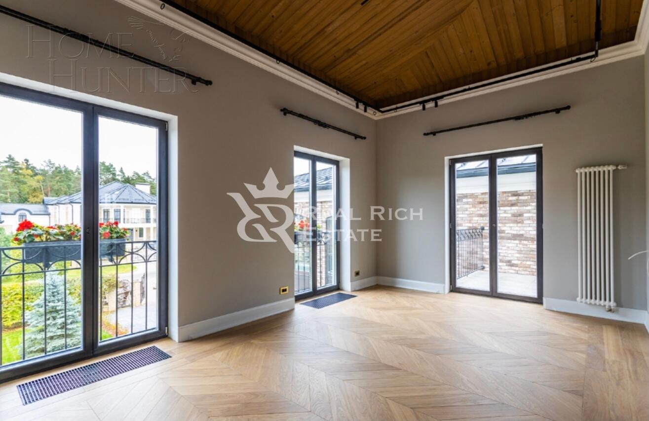 2-этажный коттедж 890 м² с отделкой