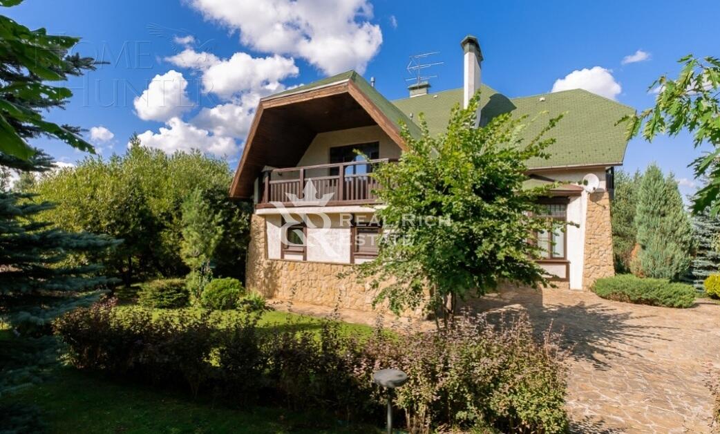 2-этажный коттедж 500 м² с отделкой