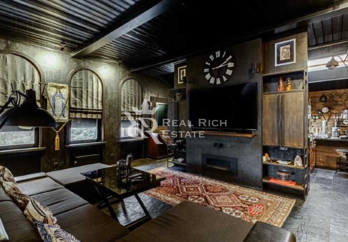 2-этажный коттедж 660 м² с отделкой