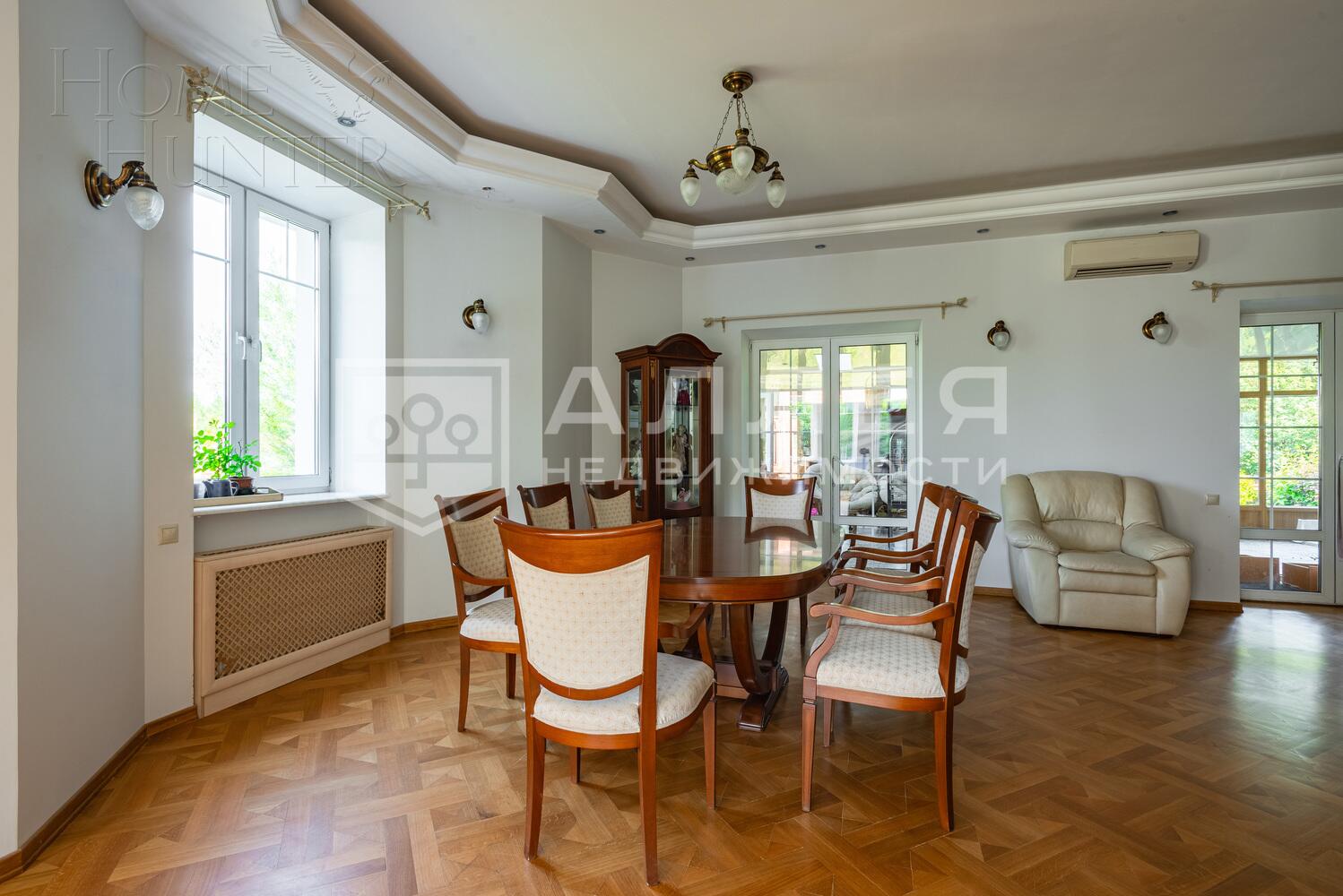 2-этажный коттедж 550 м² с отделкой