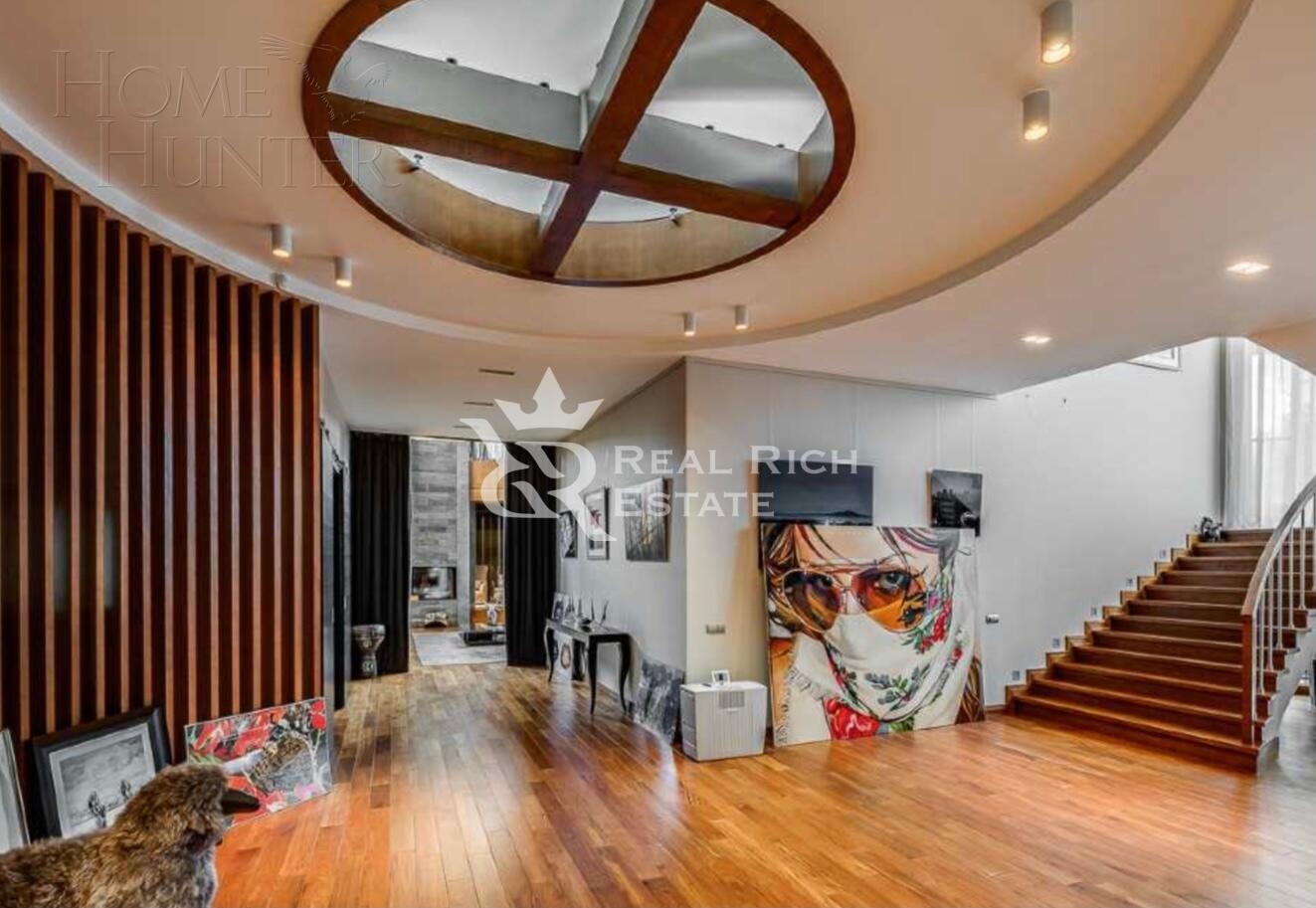 2-этажный коттедж 700 м² с отделкой