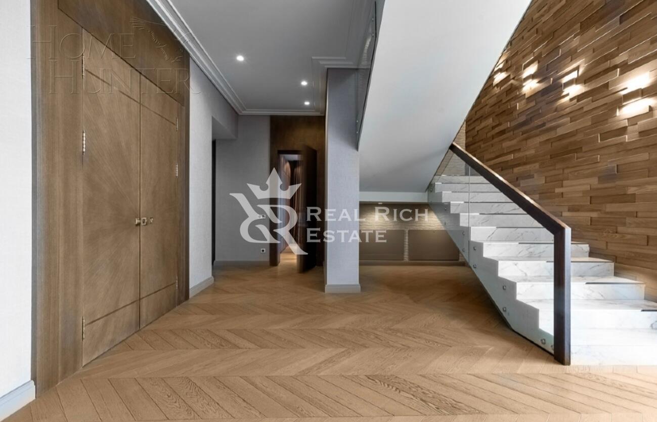 2-этажный коттедж 1 127.4 м² с отделкой