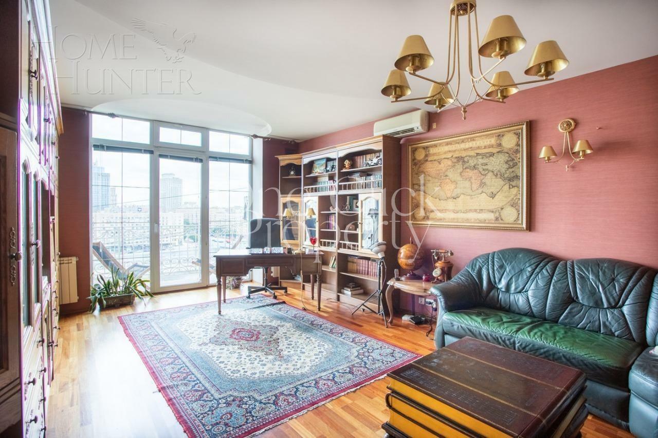 2-УРОВНЕВАЯ КВАРТИРА С ОТДЕЛКОЙ 173 М² НА 10 ЭТАЖЕ