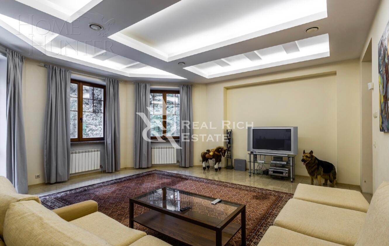 2-этажный коттедж 570 м² с отделкой