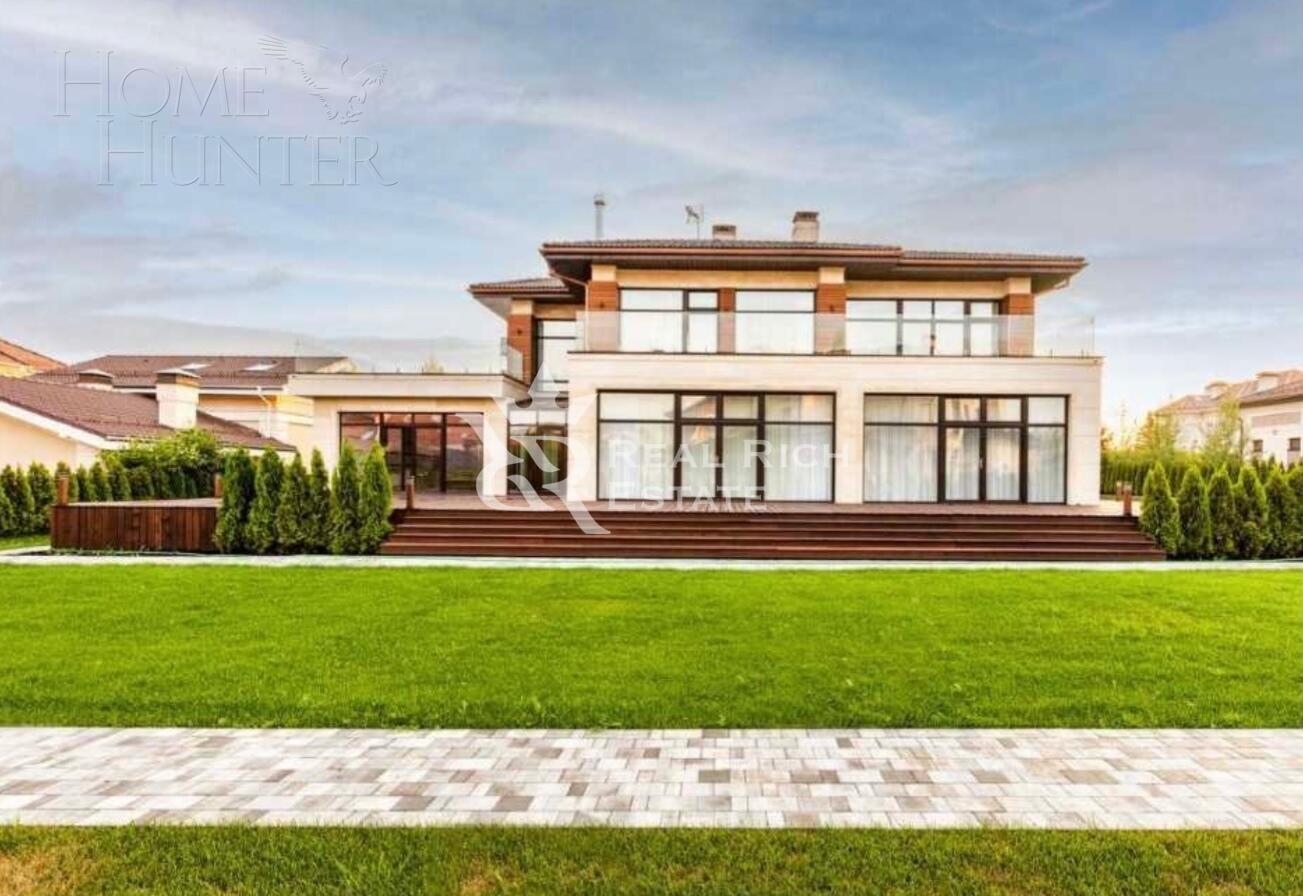 2-этажный коттедж 961 м² с отделкой