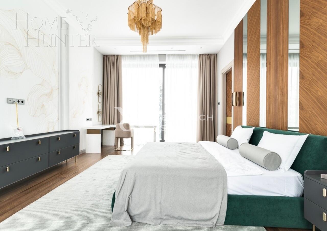 2-этажный коттедж 1 400 м² без отделки