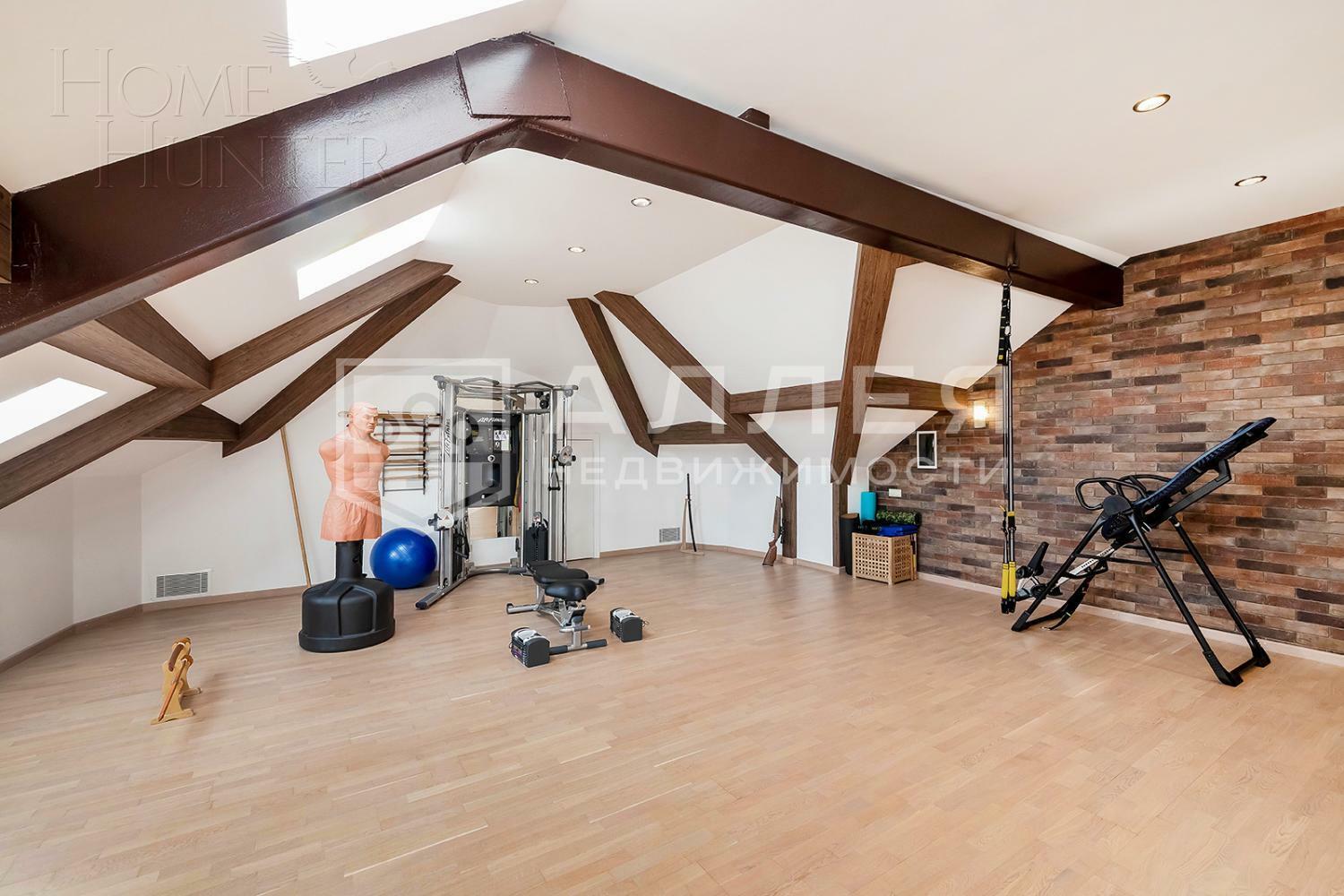 2-этажный коттедж 300 м² с отделкой