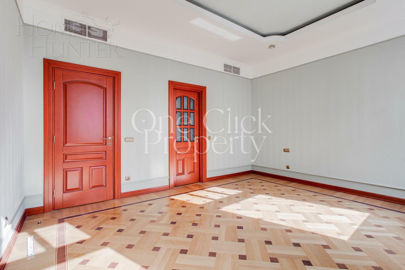 6-КОМН. КВАРТИРА С ОТДЕЛКОЙ 412 М² НА 4 ЭТАЖЕ