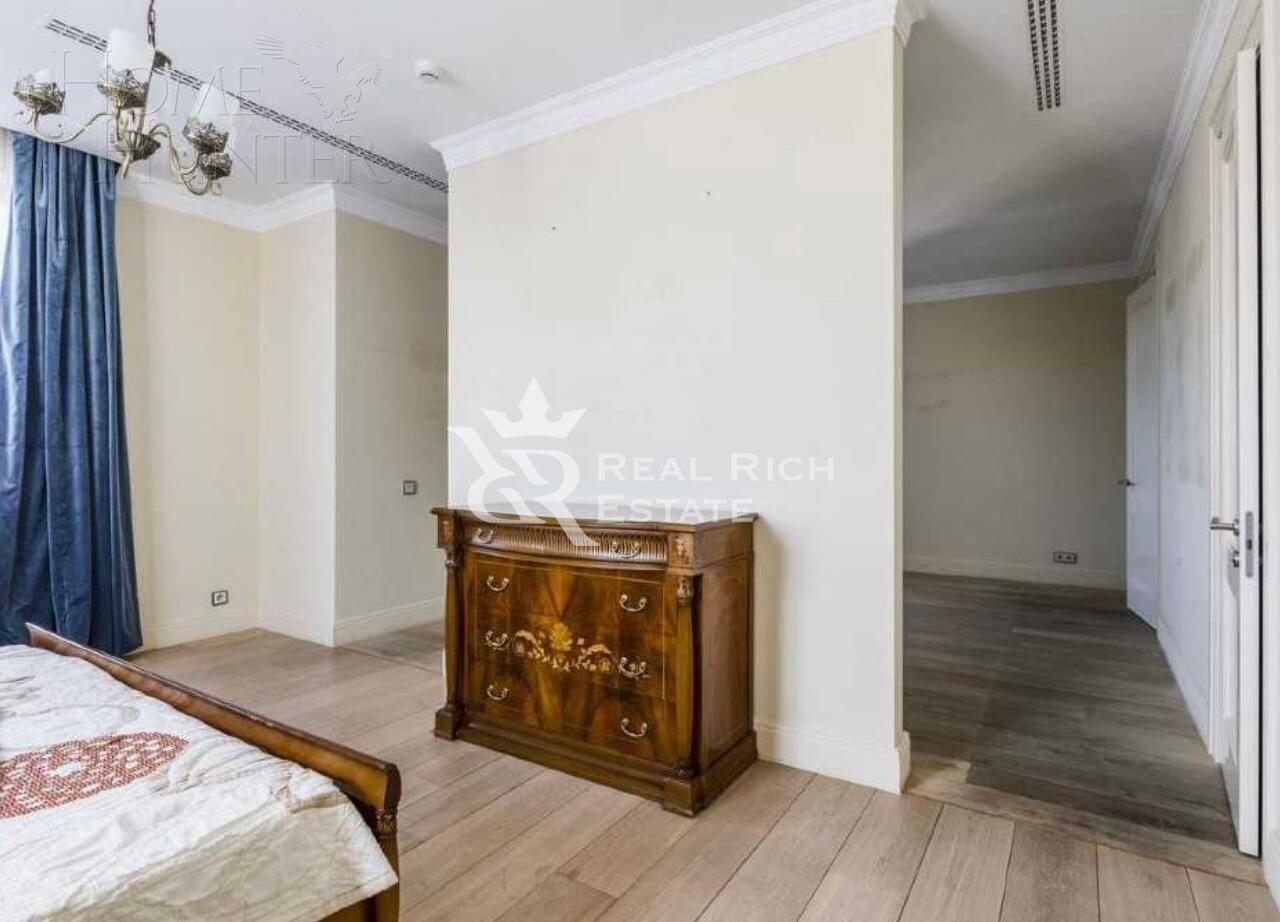 2-этажный коттедж 850 м² с отделкой