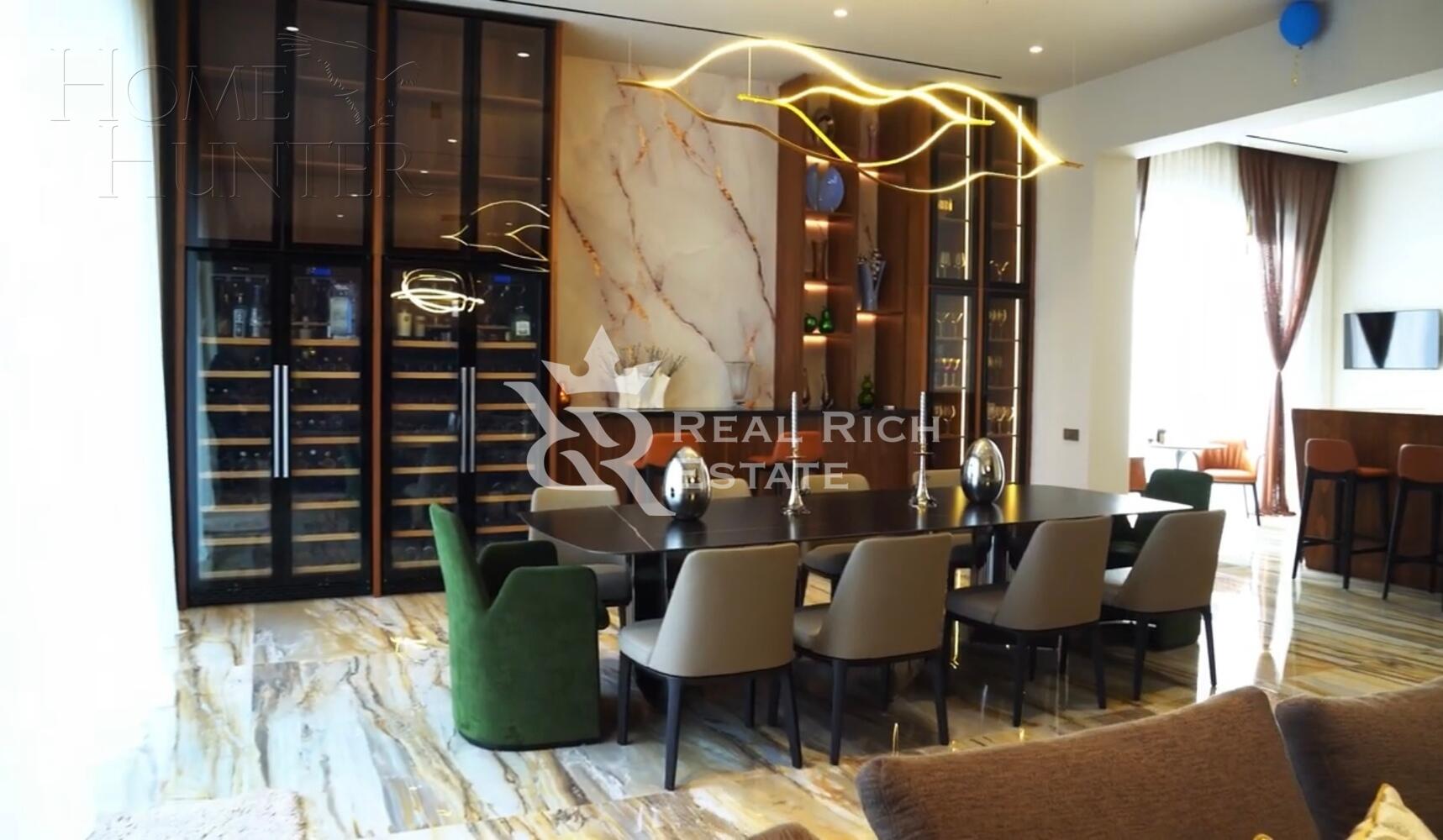 3-этажный коттедж 1 200 м² с отделкой