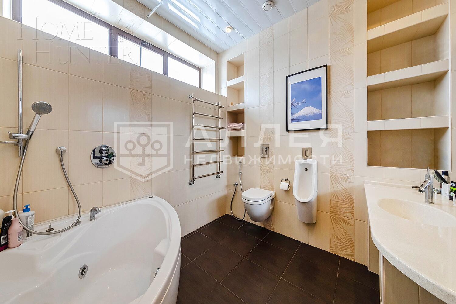 2-этажный таунхаус 200 м² с отделкой