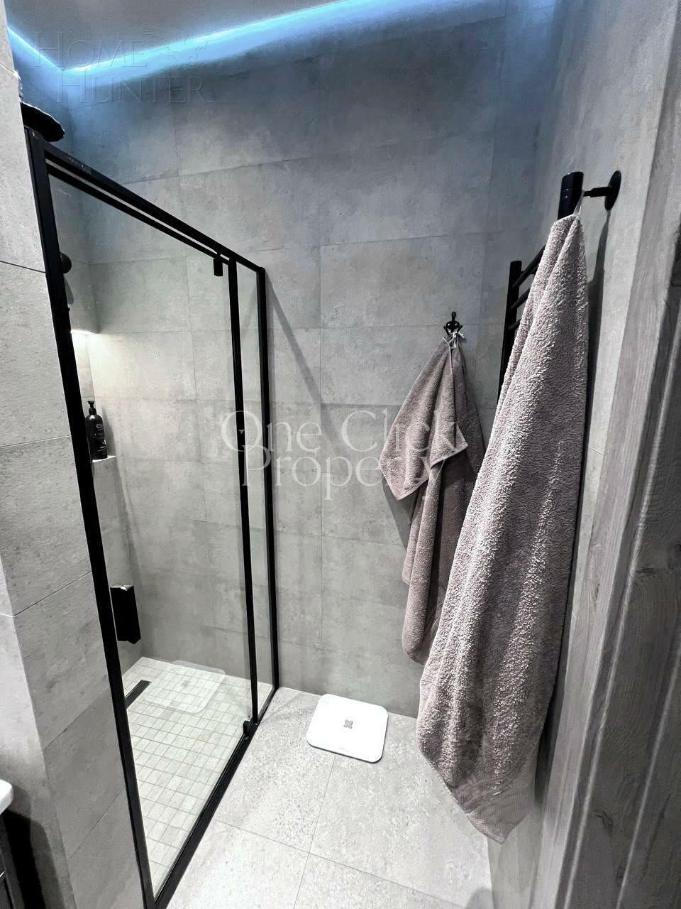 3-КОМН. КВАРТИРА С ОТДЕЛКОЙ 130 М² НА 10 ЭТАЖЕ