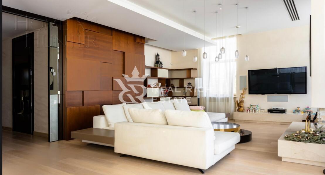 2-этажный коттедж 550 м² с отделкой