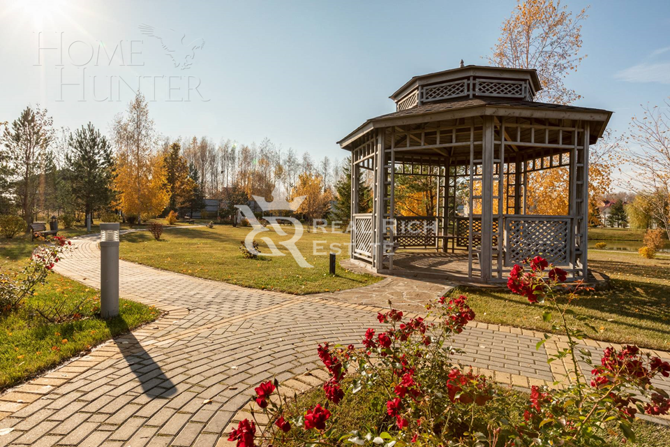 1-этажный коттедж 338 м² без отделки