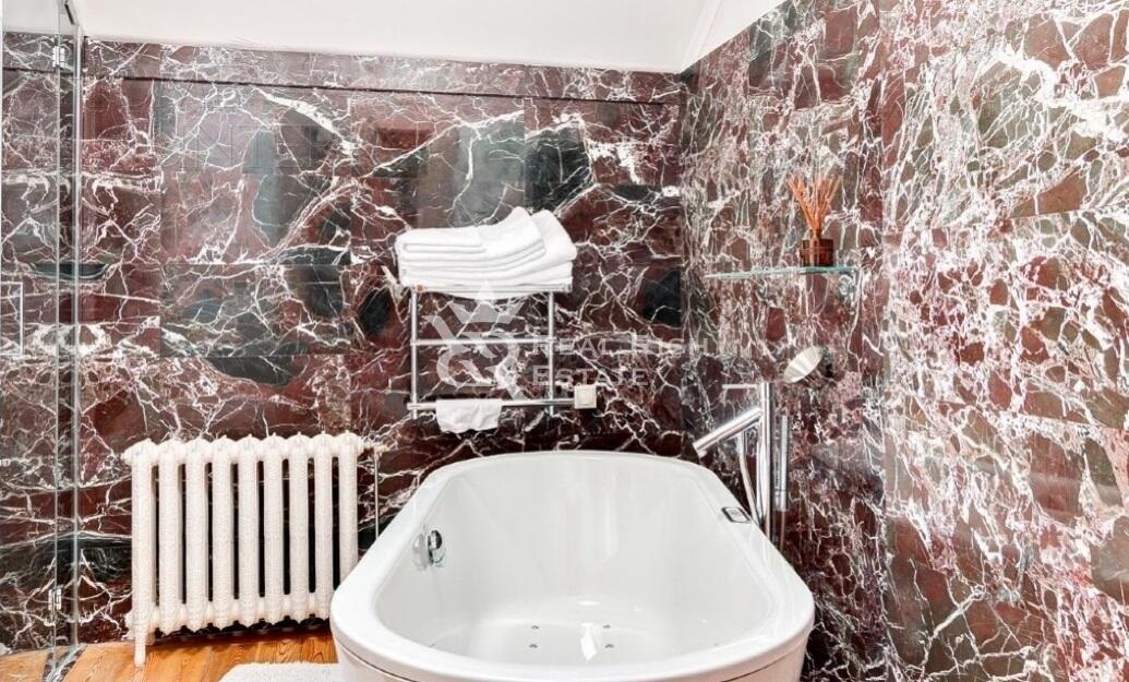 2-этажный коттедж 387 м² с отделкой