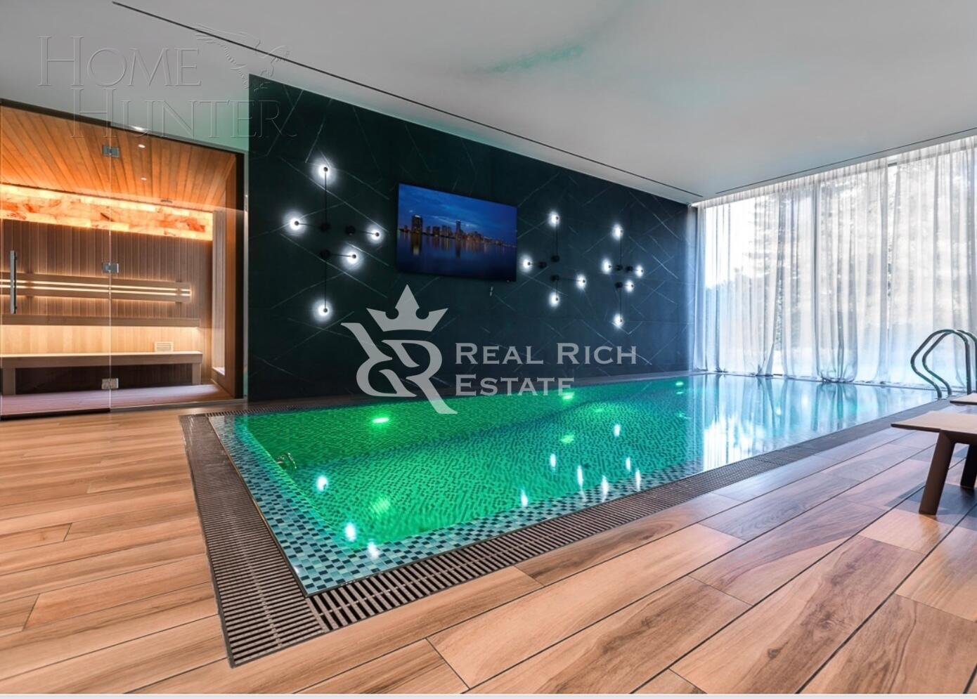 3-этажный коттедж 1 200 м² с отделкой