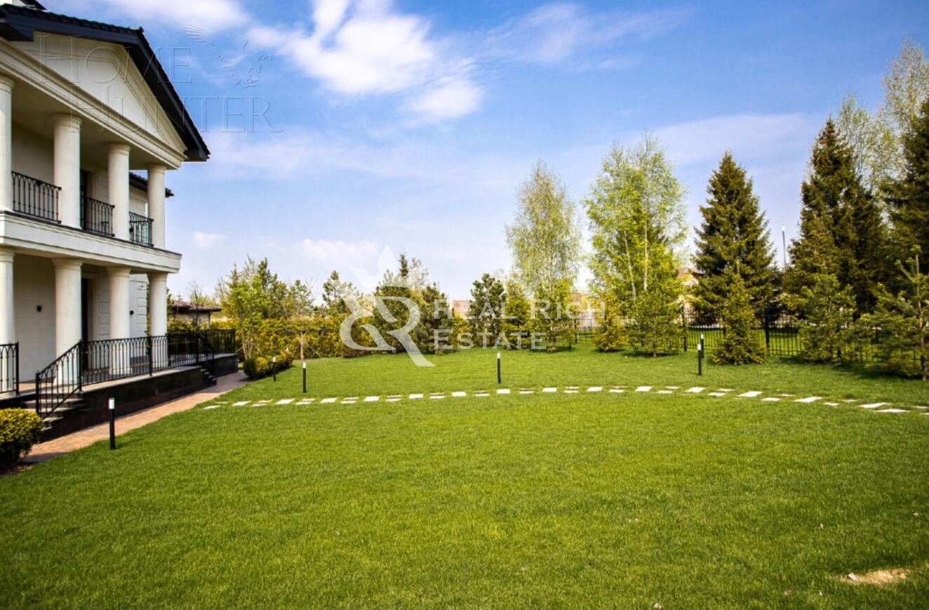 2-этажный коттедж 420 м² с отделкой