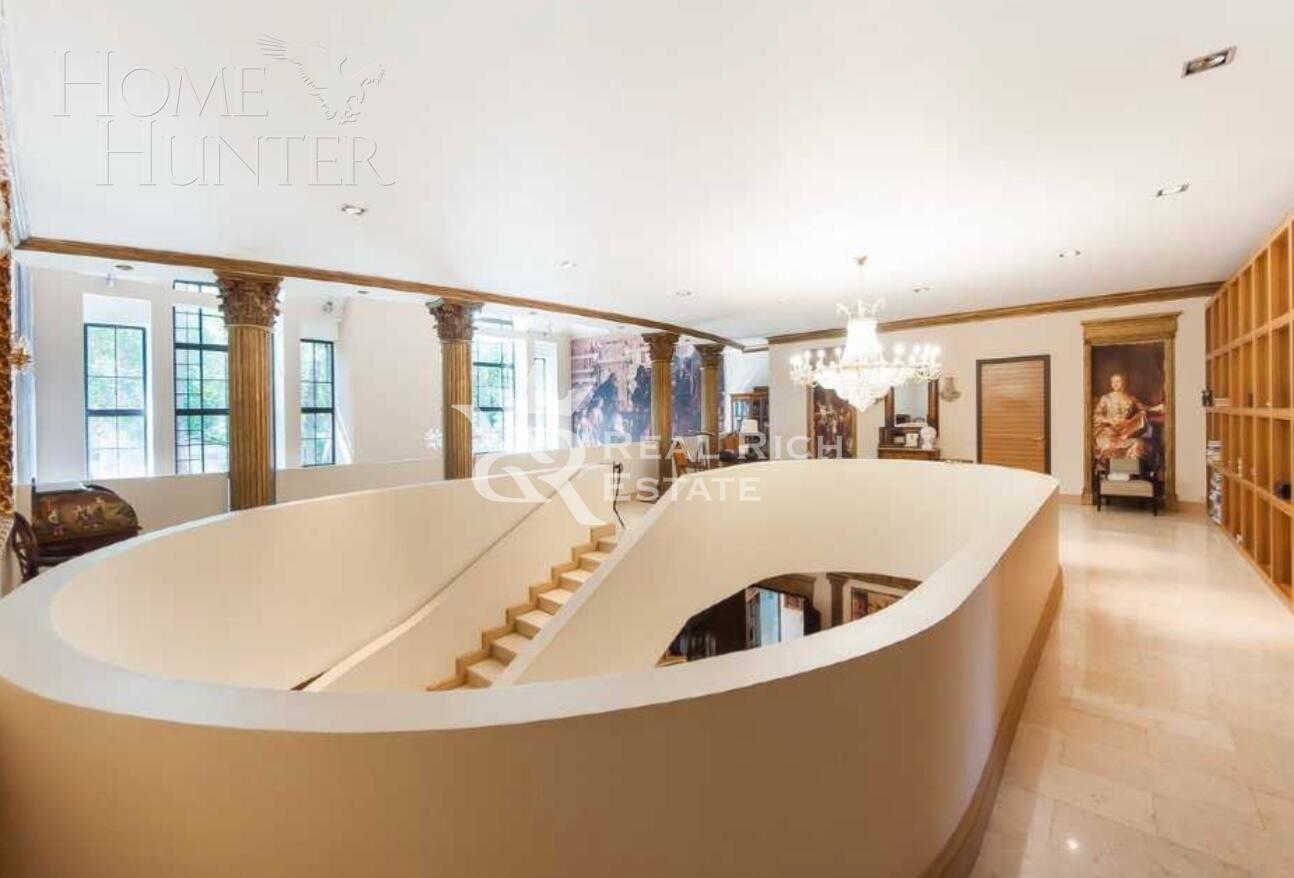 2-этажный коттедж 1 400 м² с отделкой