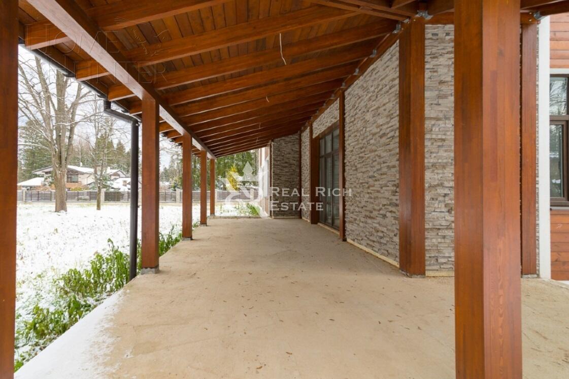 2-этажный коттедж 500 м² без отделки