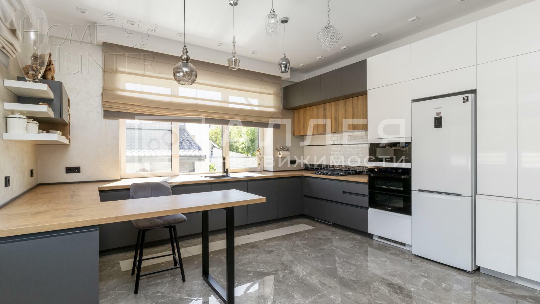 2-этажный коттедж 673 м² с отделкой