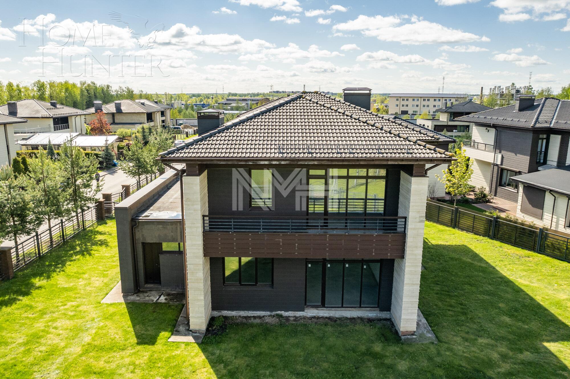 2-этажный коттедж 296 м² без отделки