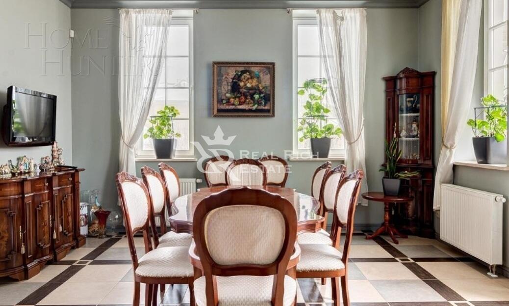 2-этажный коттедж 550 м² с отделкой