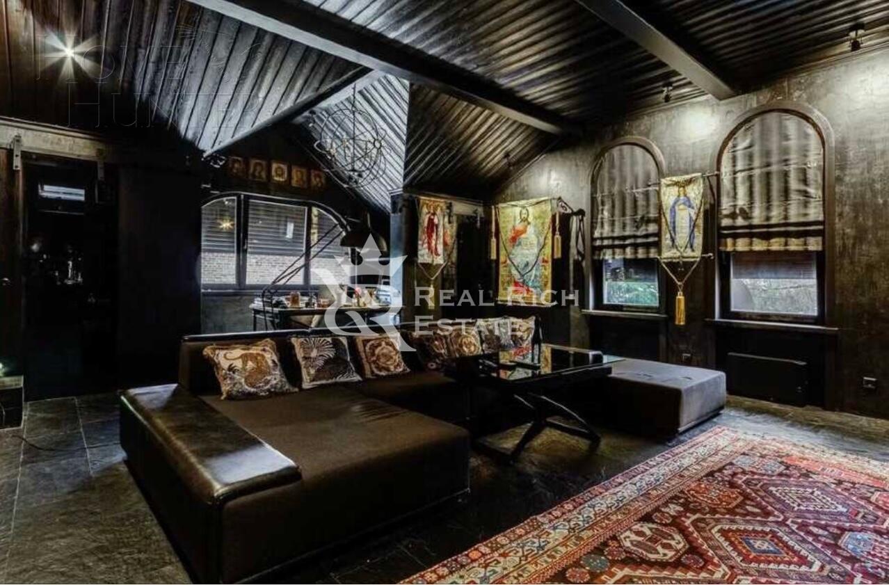 2-этажный коттедж 660 м² с отделкой