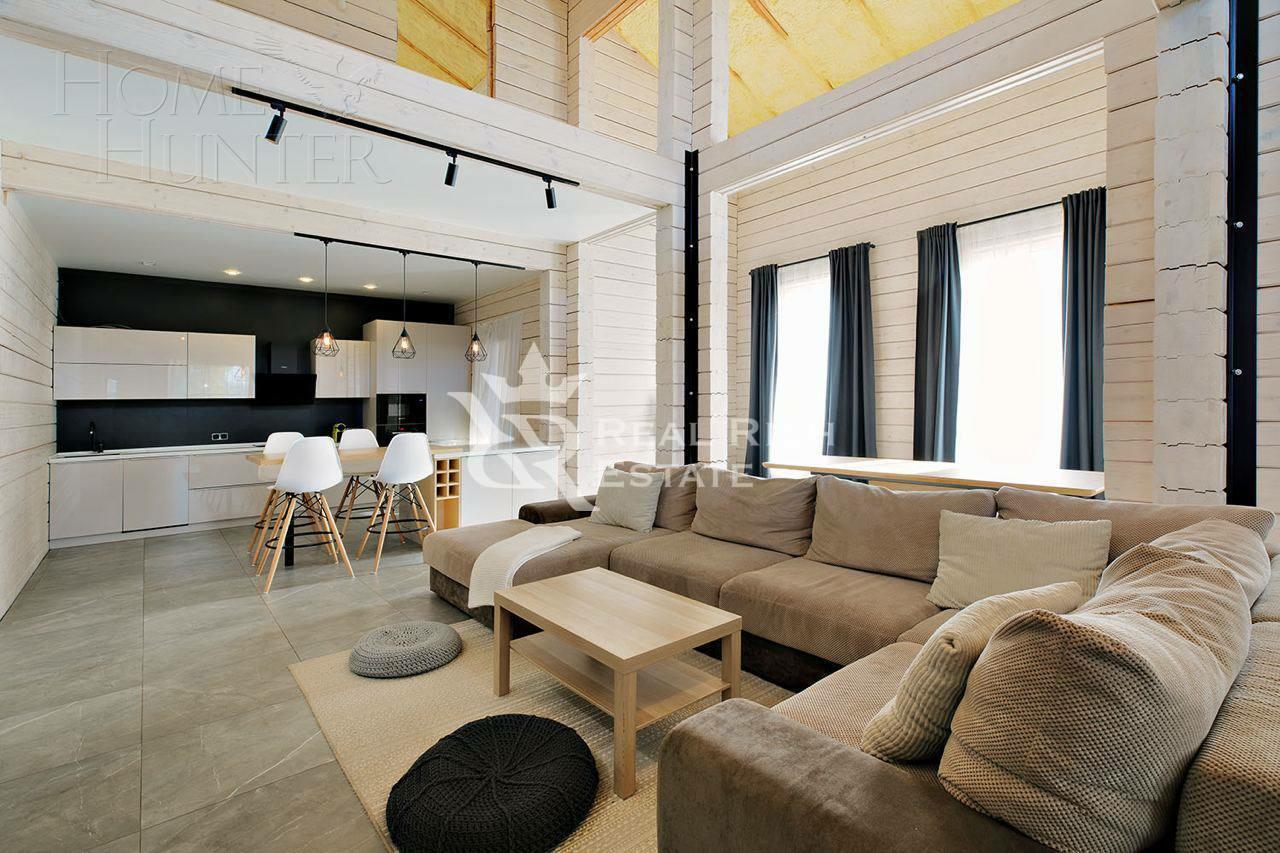 2-этажный коттедж 280 м² с отделкой