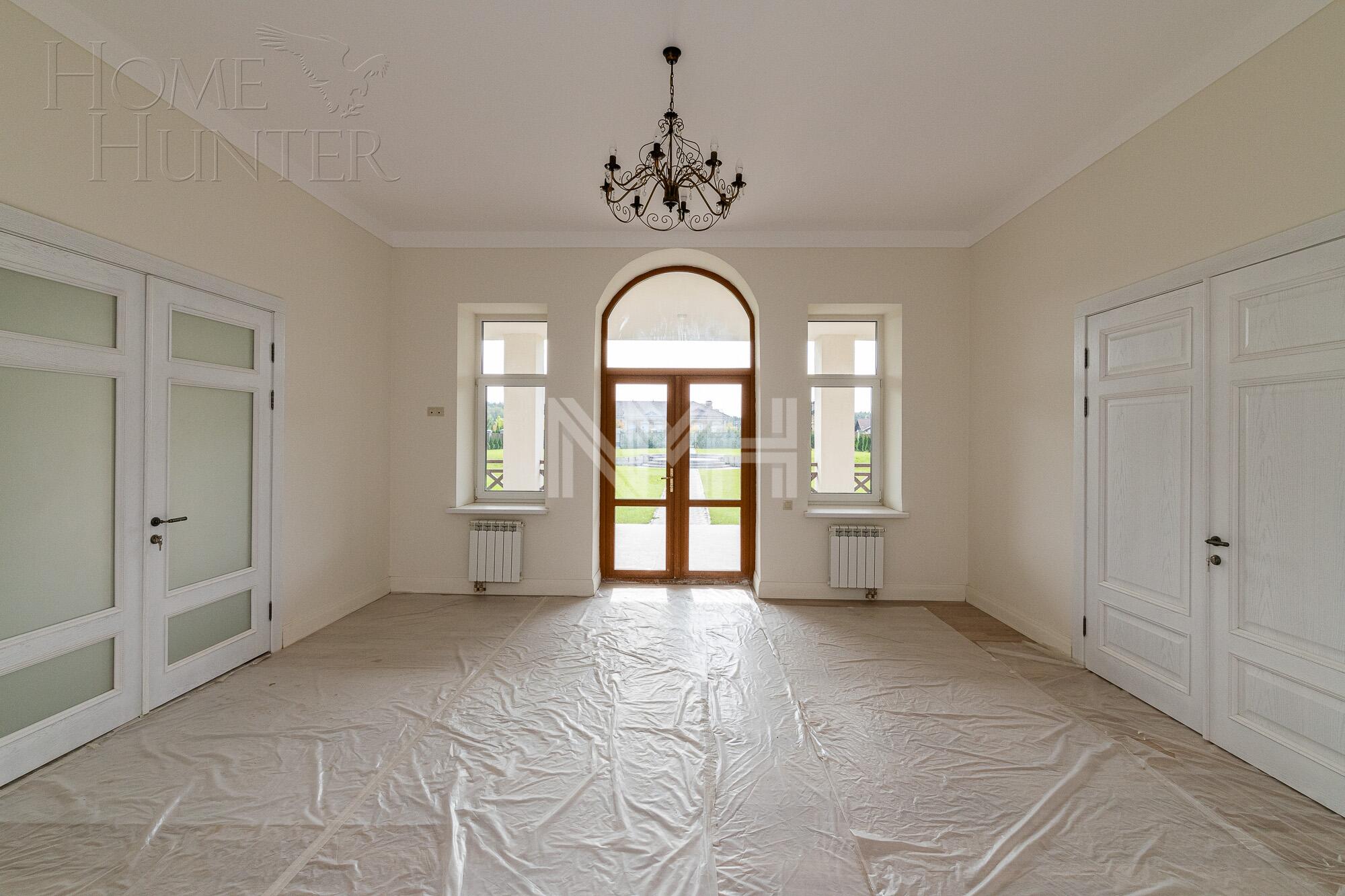 2-этажный коттедж 1 036 м² с отделкой