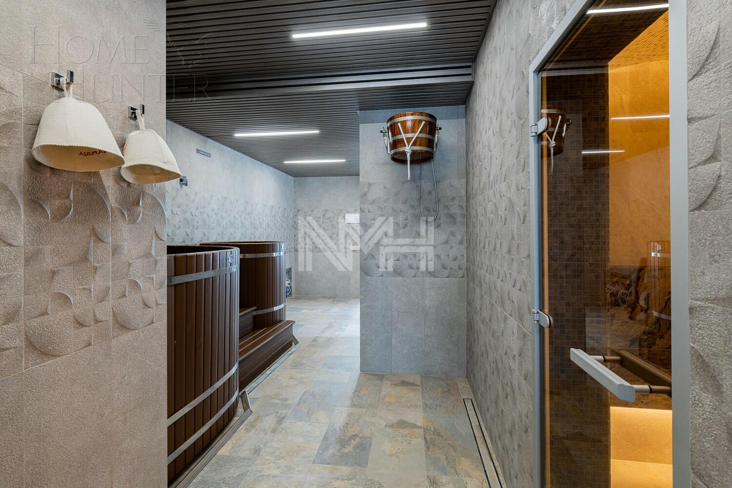 2-этажный коттедж 700 м² без отделки