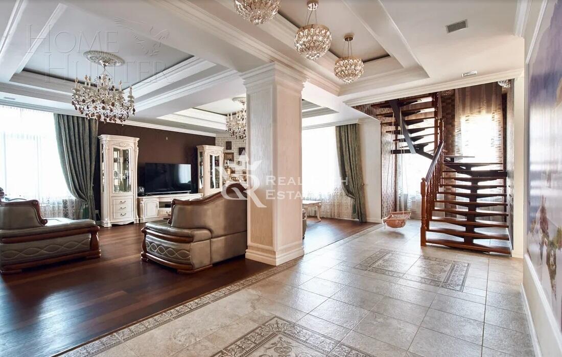 2-этажный коттедж 600 м² с отделкой