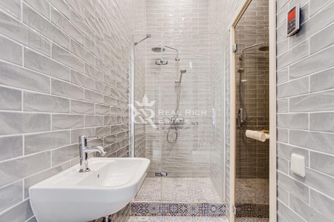 2-этажный коттедж 920 м² с отделкой