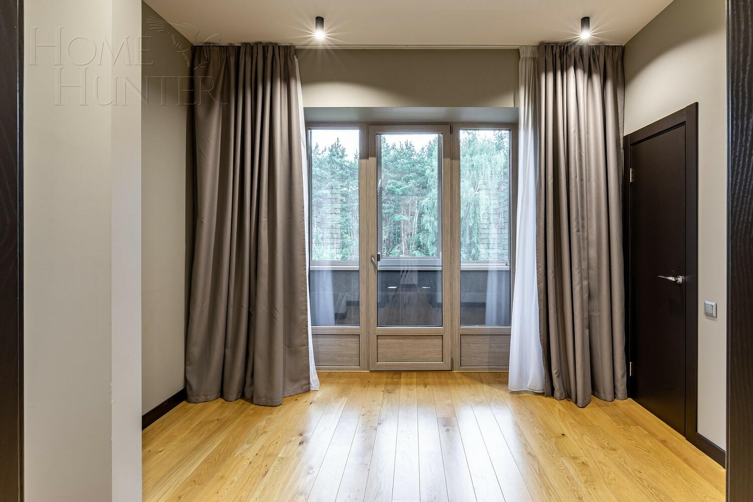 3-этажный коттедж 467 м² с отделкой