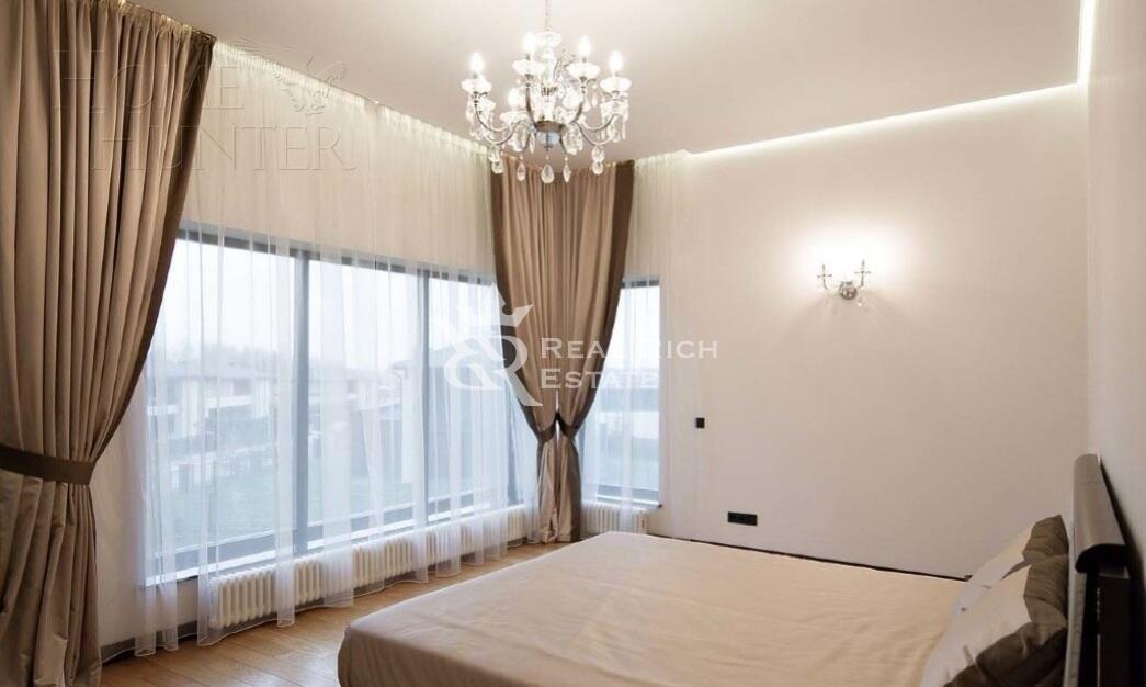 2-этажный коттедж 344 м² с отделкой