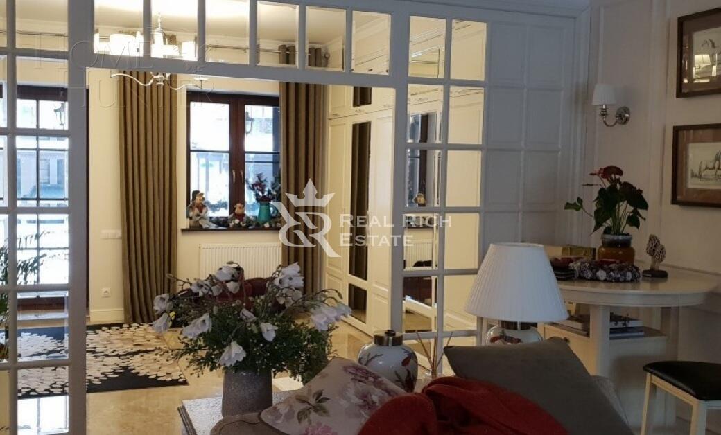 3-этажный таунхаус 390 м² с отделкой