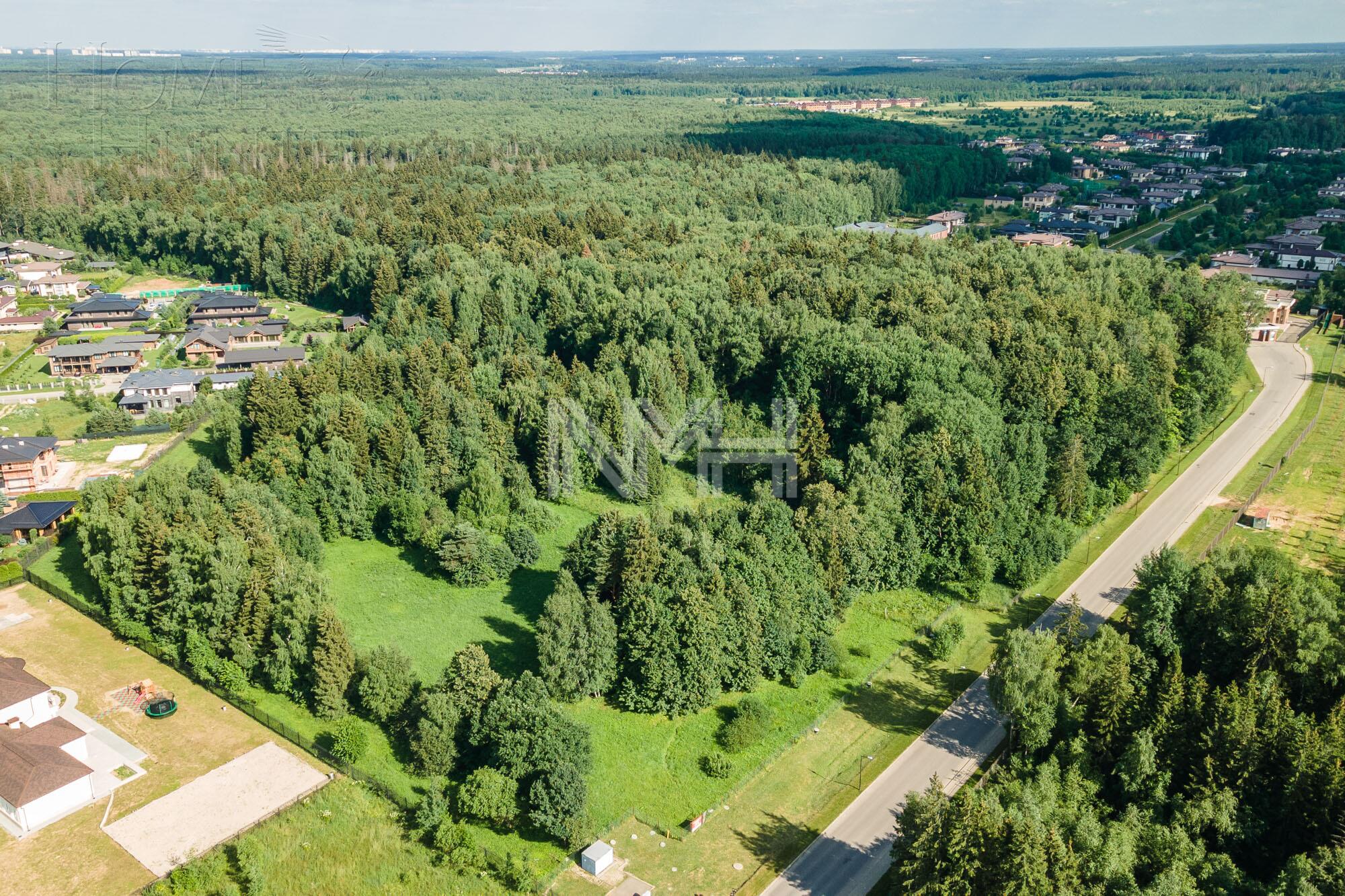 Участок 180.47 сот. в охраняемом поселке