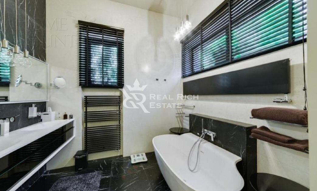 1-этажный коттедж 790 м² с отделкой