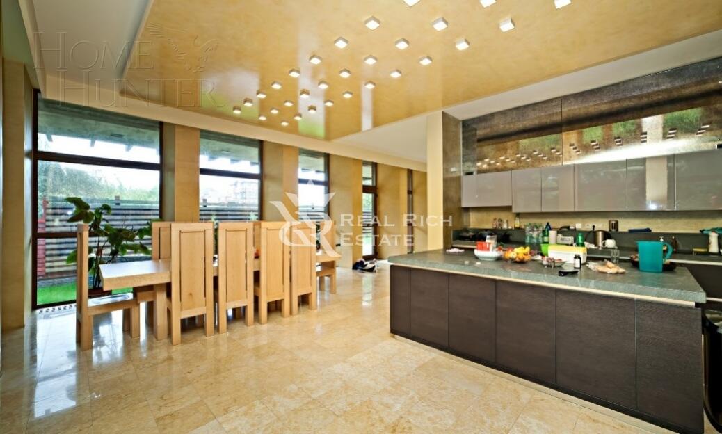 1-этажный коттедж 800 м² с отделкой